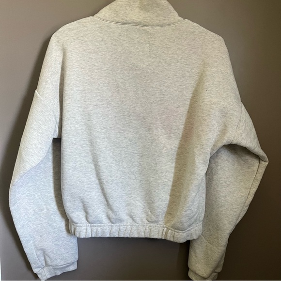 Cropped Sunflower Quarter-Zip Sweatshirt - Picture 3 of 6